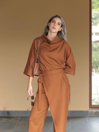 Blusa Saga
